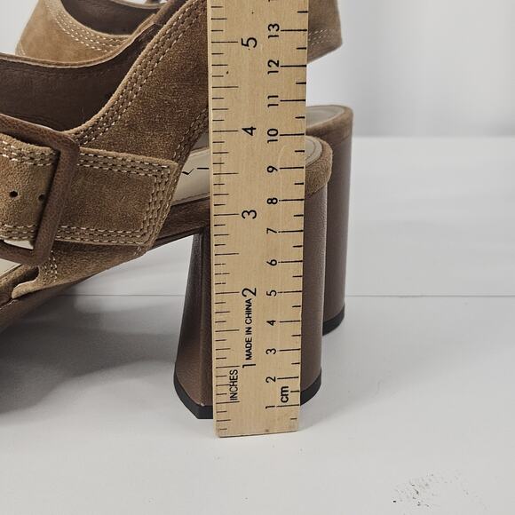 Donald J. Pliner Sandals Women's 10M Geni Camel Brown Suede Block Heels NWT - Picture 7 of 8